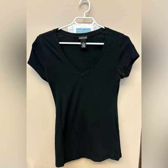 Wet Seal black short sleeve vneck top teens women's size Medium - Picture 4 of 7